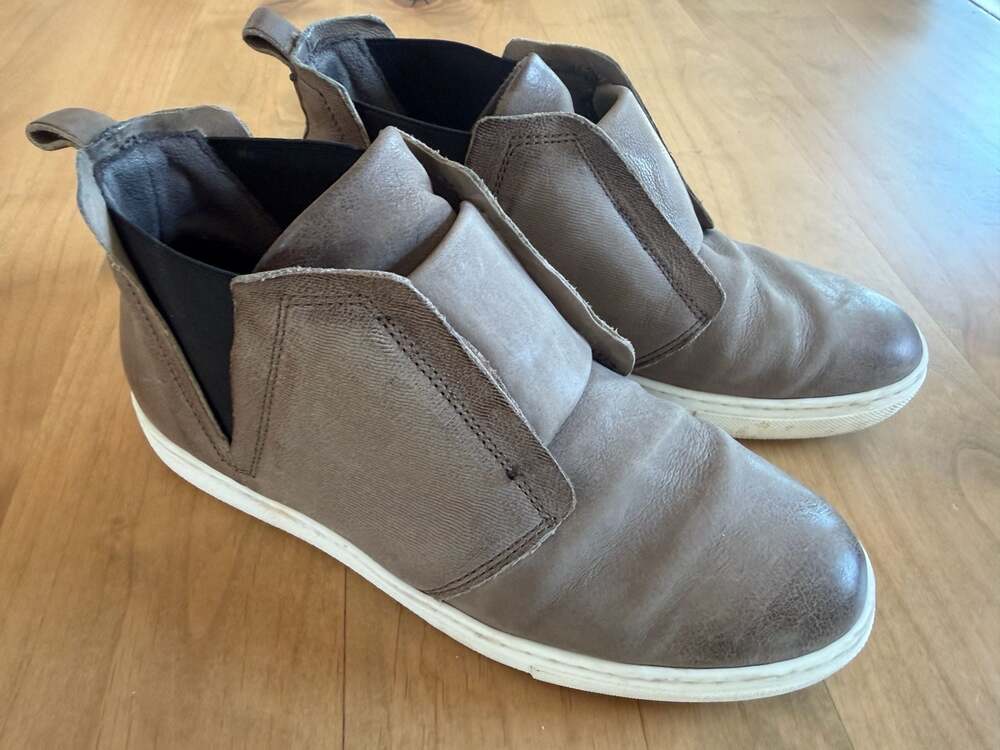 Miz Mooz Laurent Leather Slip-on Sneakers with Goring Gray EU 39